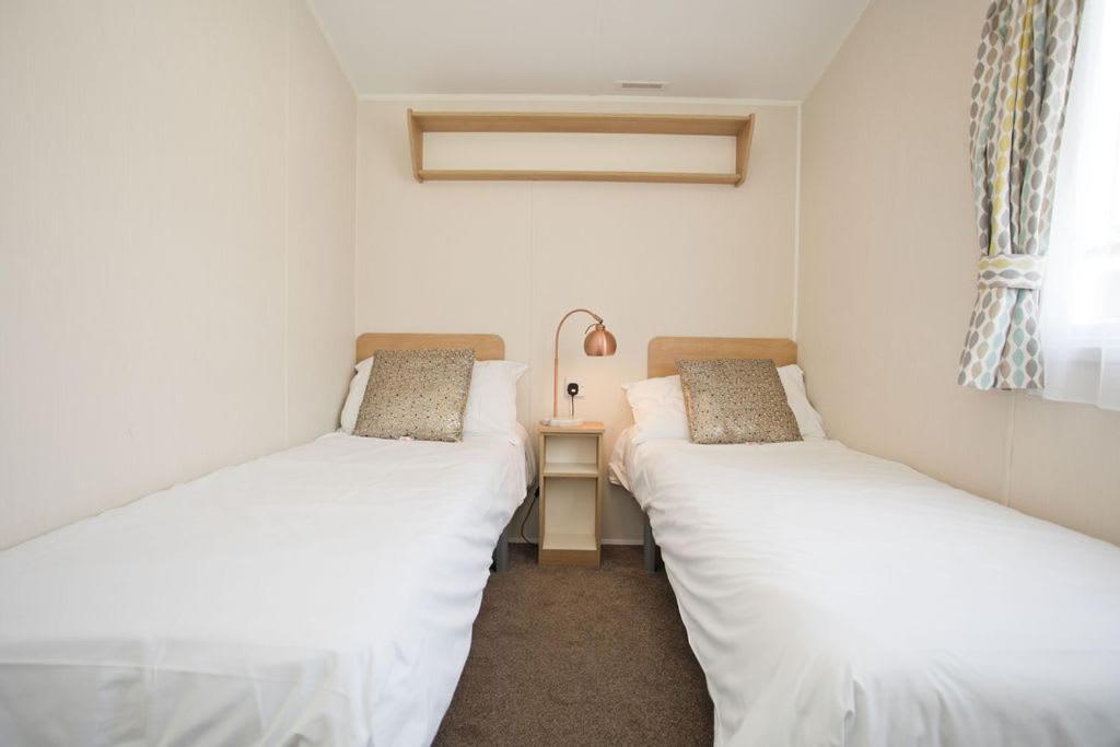 Luxury Holiday Retreat Set Within Oakdene Forest - Park Activities Pass Included Free! Saint Leonards Exterior photo